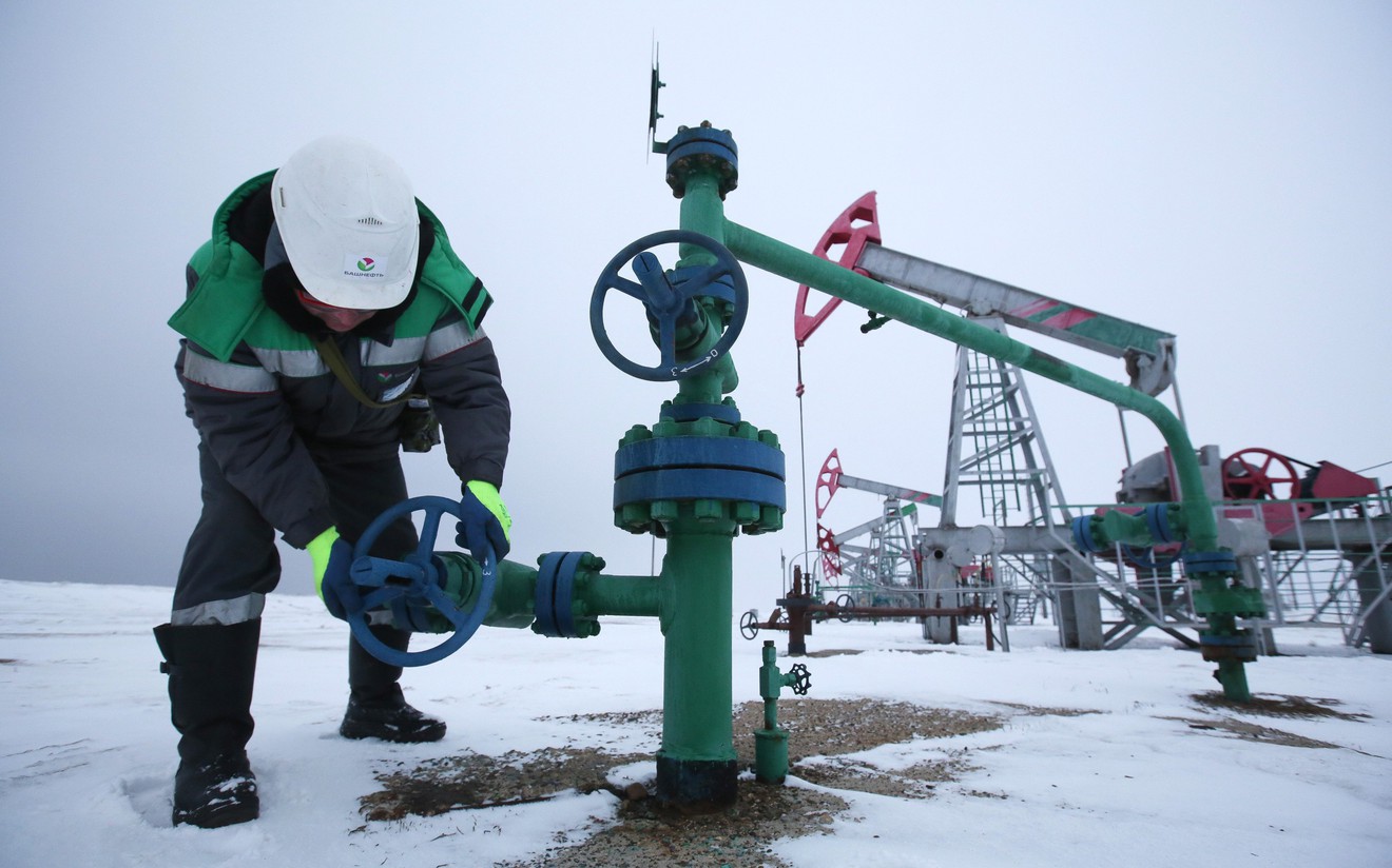 Олон улсын зах зээл дээр ГАЗРЫН ТОСНЫ ҮНЭ буурч байна - Mongolia Trade